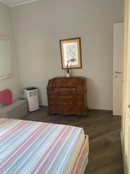 Appartement Unposto Dove La Luna Si Mostra Nuda à Gênes Extérieur photo
